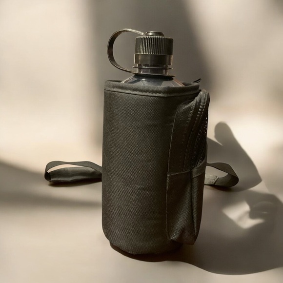 Nalgene Hydration 1000Ml Bottle & Adjustable Strap Case! - Picture 5 of 15